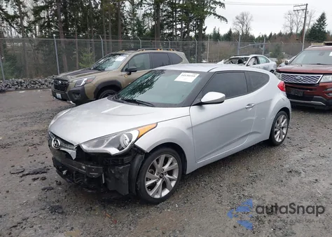 2016 Hyundai Veloster z USA, uszkodzony, nr VIN KMHTC6AD0GU294457
